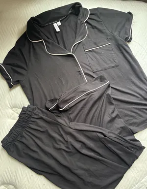 Black Pajama set Size M thumbnail 1