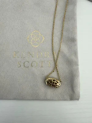 Kendra Scott Necklace thumbnail 2