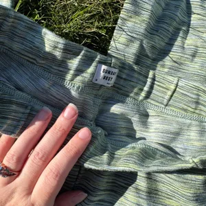NWT Aritzia Sunday Best Maisy Boot Cut Knit Pants Space Dye Pistachio Green M thumbnail 4