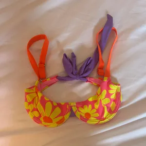 ONEONE Swimwear Bikini Top thumbnail 1