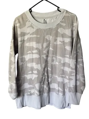 90 Degree By Reflex Women’s Light Gray Camo Sweater thumbnail 2