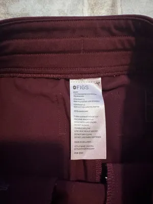 FIGS Scrub Set thumbnail 4