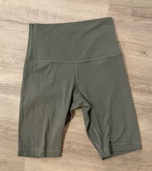 Lululemon Shorts Align Biker thumbnail 1
