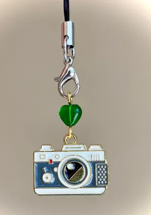 Handmade Kawaii funky retro camera & Czech glass heart phone charm/keychain/bag accessory/car display💚📸🍃🌀 thumbnail 1
