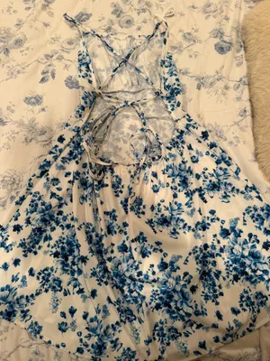 SheIn Blue and white floral open back sundress thumbnail 3