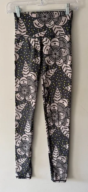 Aerie‎ Chill Play Move Boho Floral Leggings thumbnail 1