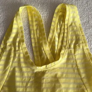 Zyia Active Nimbus‎ Split Back Knot Crop Top thumbnail 8