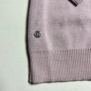 Lululemon Merino Wool Lace Up Back Sweater Pink Lavender Crew Neck‎ Size 4 thumbnail 3