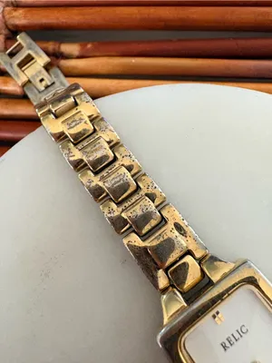 Relic Gold-Tone Women's Rectangular Bracelet Watch with White Dial Needs Battery thumbnail 6