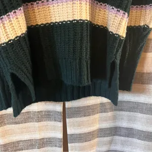 Aerie Green And White Stripe Sweater Size XS‎ thumbnail 4