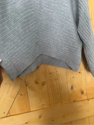 MOTH Anthropologie Grey Ribbed Chevron Cowl Neck Oversized Sweater Size M‎ thumbnail 4