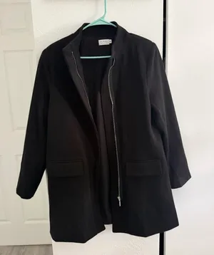 New Mint Julep Boutique Black Women's Zip-Front Coat thumbnail 1