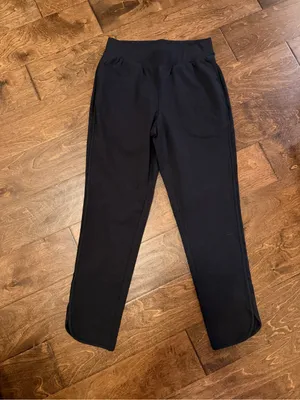 D & Co Active NWOT Petite Performance Leggings with Tulip Hem and Pockets thumbnail 3