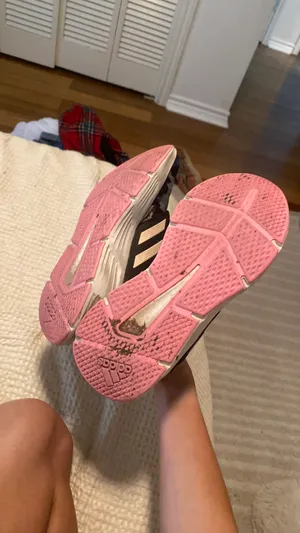 Shoes thumbnail 3