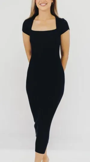 Emory Park Black Ribbed Knit Maxi Dress with Square Neckline thumbnail 2