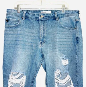 KanCan 100% Cotton Nonstretch Light Wash Ripped Straight Leg Jeans thumbnail 4