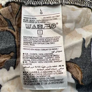 Old Navy Black and White Floral Long Sleeve Dress thumbnail 16