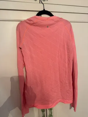 Lululemon Long Sleeve Swiftly Tech Shirt thumbnail 2