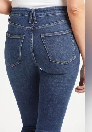 Good American Good Legs Chewed Hem Skinny Jeans 29 size 8 thumbnail 7