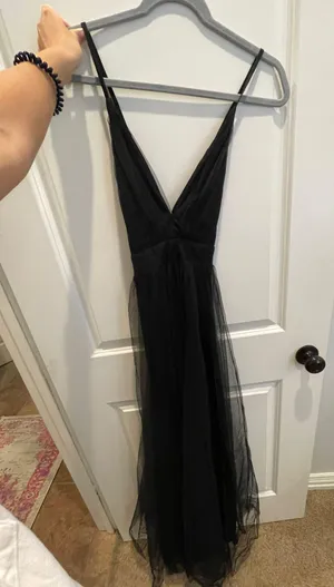Long black dress Size M thumbnail 1