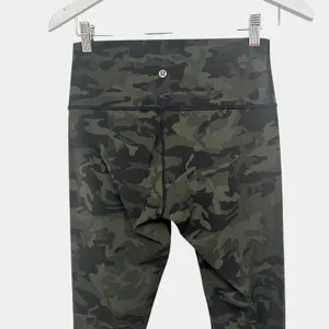 LULULEMON Align Pant II Leggings Women's 8 Yoga Heritage 365 Camo Green 25"‎ thumbnail 9