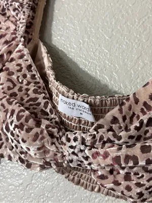 NWOT Naked Wardrobe The Statement Leopard Crushed Velvet Crop Top Medium thumbnail 8