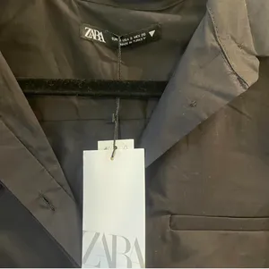 ZARA Cropped Top thumbnail 2