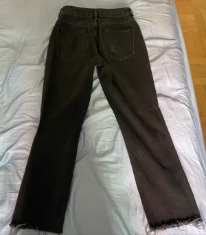 PacSun Black Distressed Mom Jeans thumbnail 4