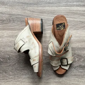 FREEBIRD by Steven Women’s Leather Strap Block Heel Sandals Distressed Sandal 8 thumbnail 3