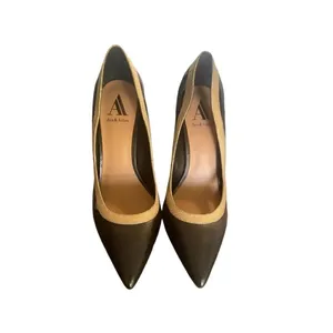 NWOB Ava&Aiden Black/ Gold Leather Pumps/ Stilletos Size 8.5 thumbnail 9