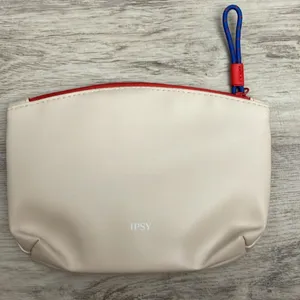 Ipsy Beige Multicolor Print Glam Bag Approximately 5” X 7” Zip Top Makeup Bag thumbnail 2