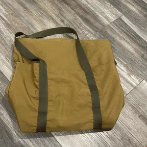 Baggalini tote bag thumbnail 4