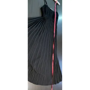 Flora Black Crochet Lace Pleated Long Dress Womens‎ Medium Adjustable Straps LBD thumbnail 10