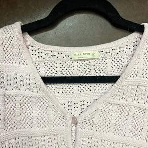Cropped baby pink boutique sweater! thumbnail 2