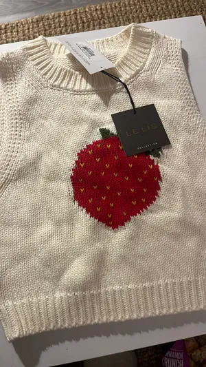Le lis Sweater Shirt thumbnail 2
