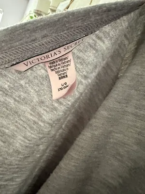 Victoria’s Secret Open Back Sweater thumbnail 4