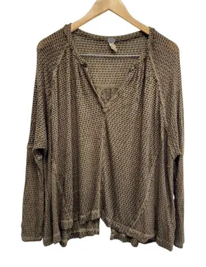 We The Free Knit Oversized Sweater Size Extra Small V‎ Neck Tan Black Slouchy thumbnail 1