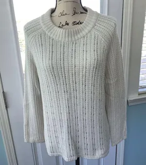 Banana Republic Women's LS Sweater Sz L thumbnail 1