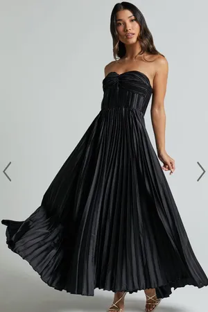 Showpo Black  Gown thumbnail 1