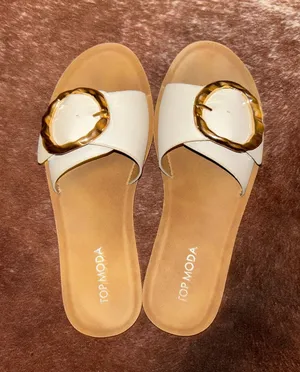 White top moda sandals  thumbnail 1