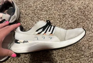 White Under Armour Athletic Shoes thumbnail 6