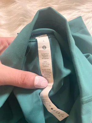 Lululemon Wunder Train 8” High Rise Teal Lagoon Bike Shorts thumbnail 3