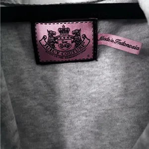 Juicy Couture Gray Hoodie with Pink Label thumbnail 3