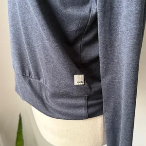 Vuori Lightweight Crewneck Sweatshirt in Charcoal thumbnail 2