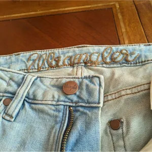 Wrangler High Rise Flare Bell bottom Jeans Size 26" X 32"RN 130273 CA 55394 thumbnail 11