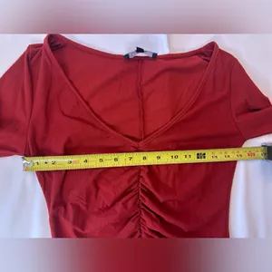 Lulus Long Sleeve Ruched Crop Top Women’s Size Small thumbnail 2