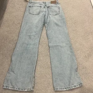 aeropostale light wash boyfriend flare jeans size 0R thumbnail 2