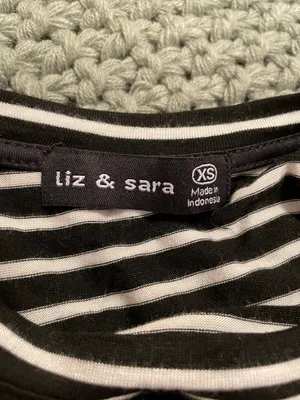 Black Striped Crop Top Size XS thumbnail 3