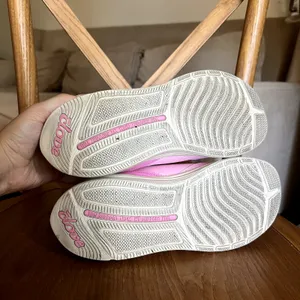 Clove Unisex Strada Pink Cupcake Nursing Sneakers Size W 7 M 5.5 thumbnail 7