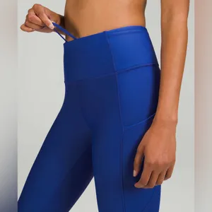 Lululemon‎ Fast and Free High-Rise Fleece Tight 28" Size 14 Psychic Blue thumbnail 4